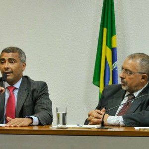 senador-romario-foi-o-relator-do-projeto-que-e-de-autoria-de-paulo-paim-