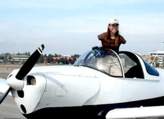 JESSICA COX, 1ª PILOTO DE AVIÃO SEM BRAÇOS DA HISTÓRIA
