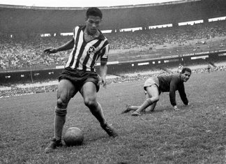 POR QUÊ APAGARAM A DEFICIÊNCIA DE GARRINCHA?