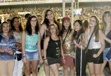 CAMAROTE ESPAÇO DA CIDADE FAZ SUCESSO EM ACESSIBILIDADE NA PRIMEIRA NOITE DE FOLIA