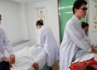O PAÍS ONDE APENAS OS CEGOS PODEM SER MASSAGISTAS PROFISSIONAIS.