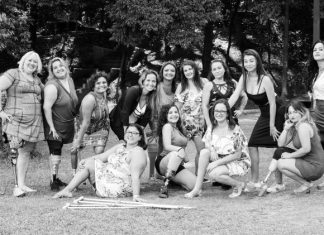 FOTÓGRAFA CRIA PROJETO PARA LEVANTAR A AUTOESTIMA DE MULHERES AMPUTADAS E PROPOR MAIS EMPATIA E INCLUSÃO À SOCIEDADE.