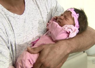 ‘FOI O MOMENTO MAIS ESPECIAL QUE EU JÁ VIVI’, DIZ INTÉRPRETE DE LIBRAS QUE TRADUZIU PARTO PARA PAIS SURDOS – LIBRAS ON-LINE